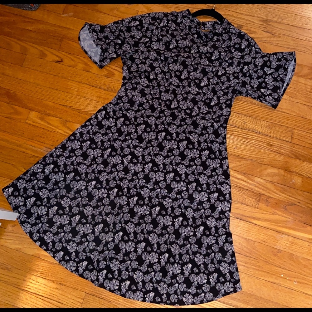 Over the knee floral print dress